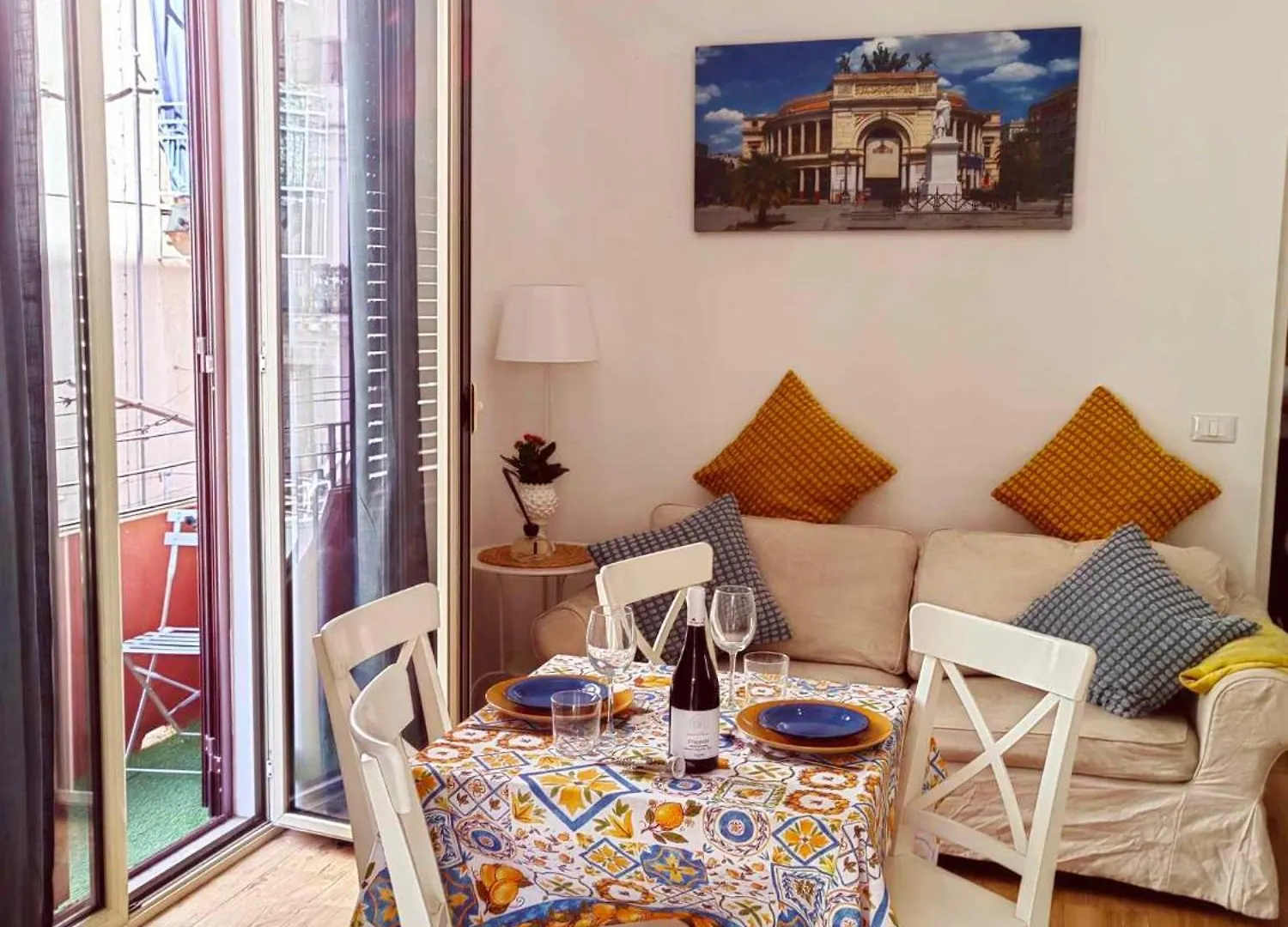 N&L Apartments Palermo Italy